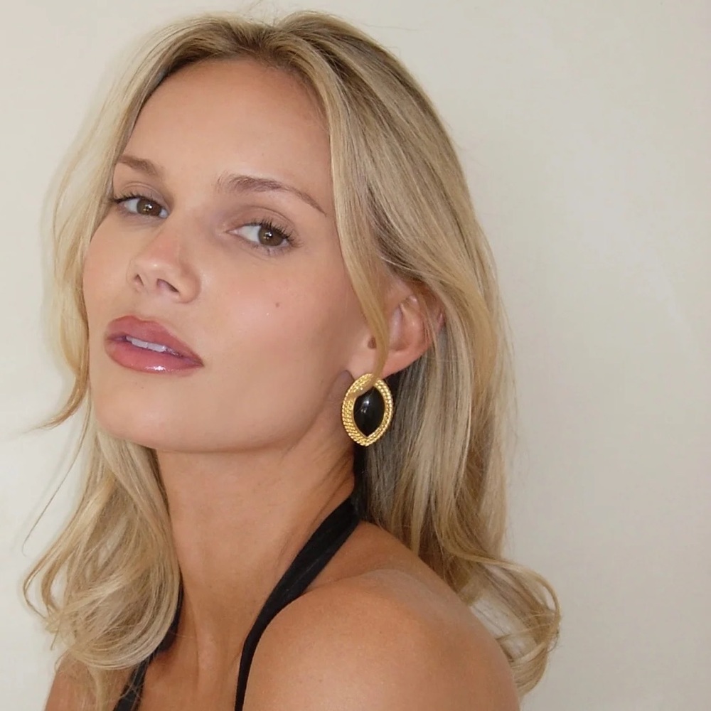 Heaven Mayhem Noir Earrings